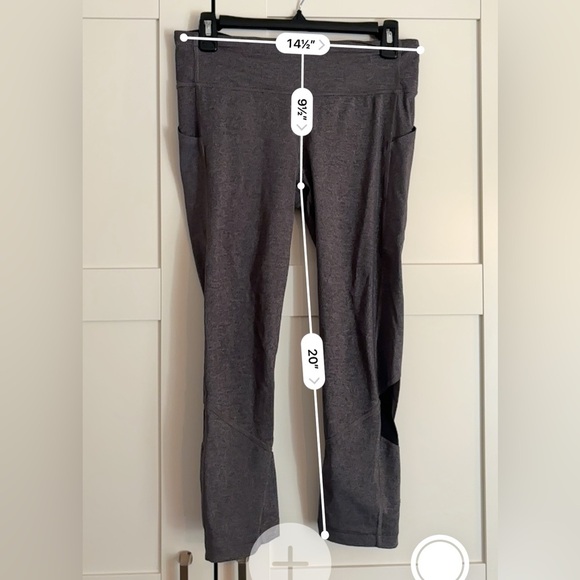 Lululemon pace rival crop leggings 22” in gray size 8 - Picture 5 of 7